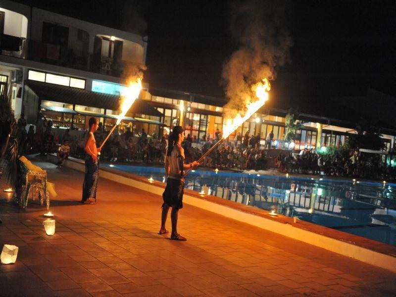 טורה סנטה סאבינה Hotel Club Santa Sabina מראה חיצוני תמונה