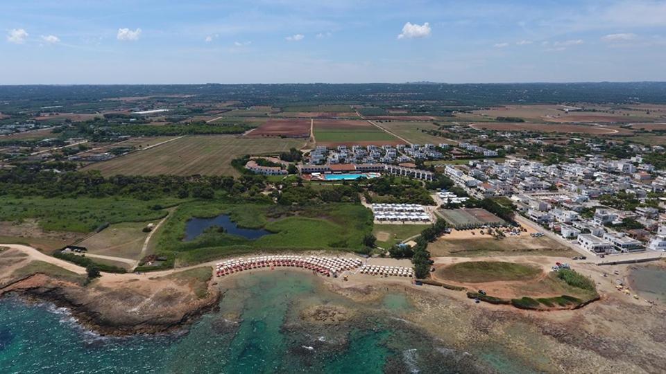 טורה סנטה סאבינה Hotel Club Santa Sabina מראה חיצוני תמונה